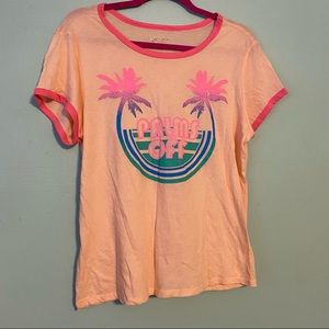 Pink palm tree graphic tee